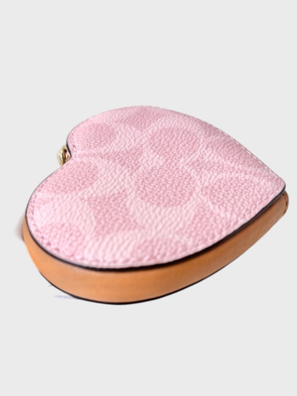 Coach Powder Pink Heart Bag Charm Zipper Pouch CEA22 - Picture 4 of 6